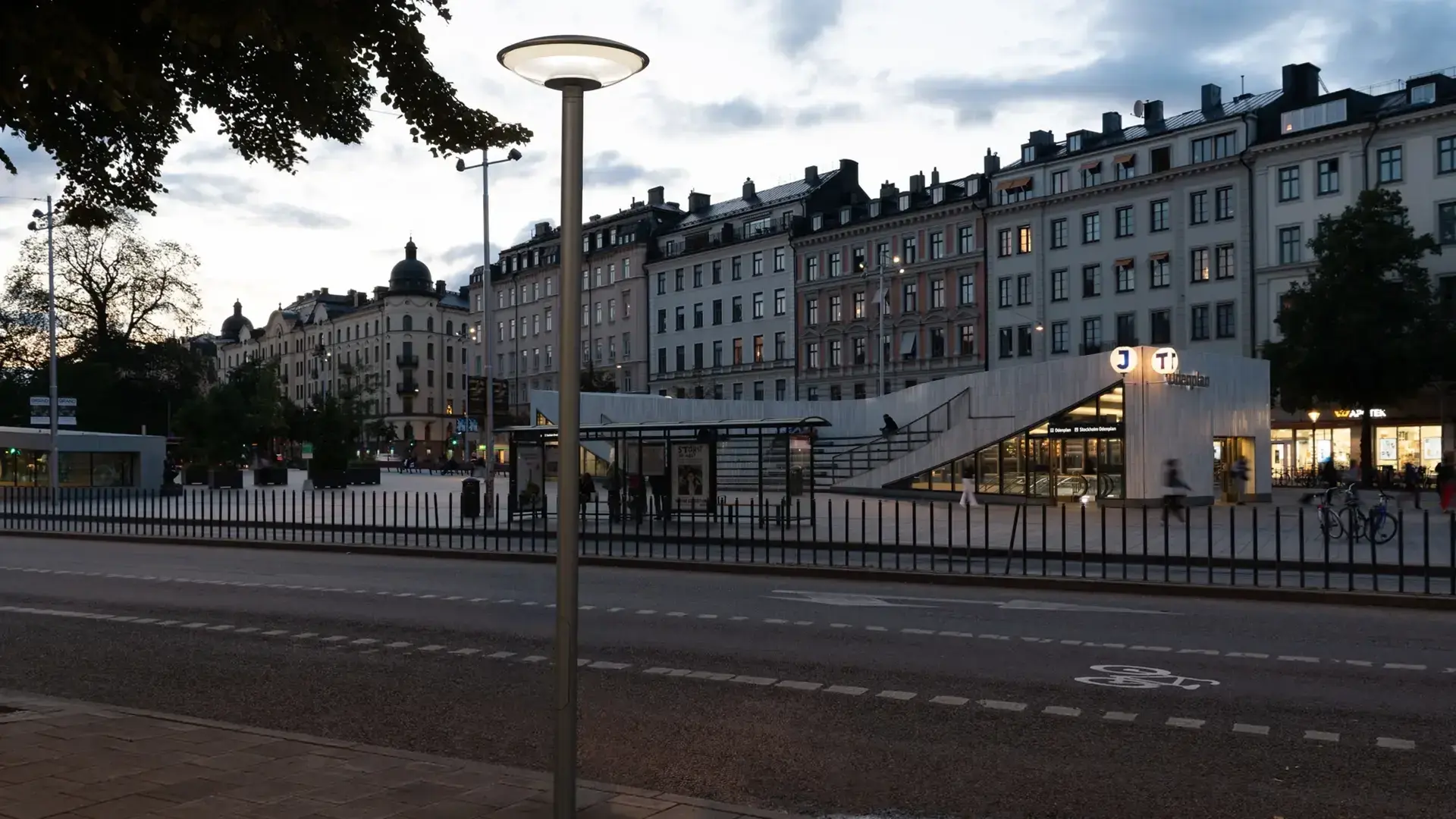 Foto3 Space Stockholm 9645 L