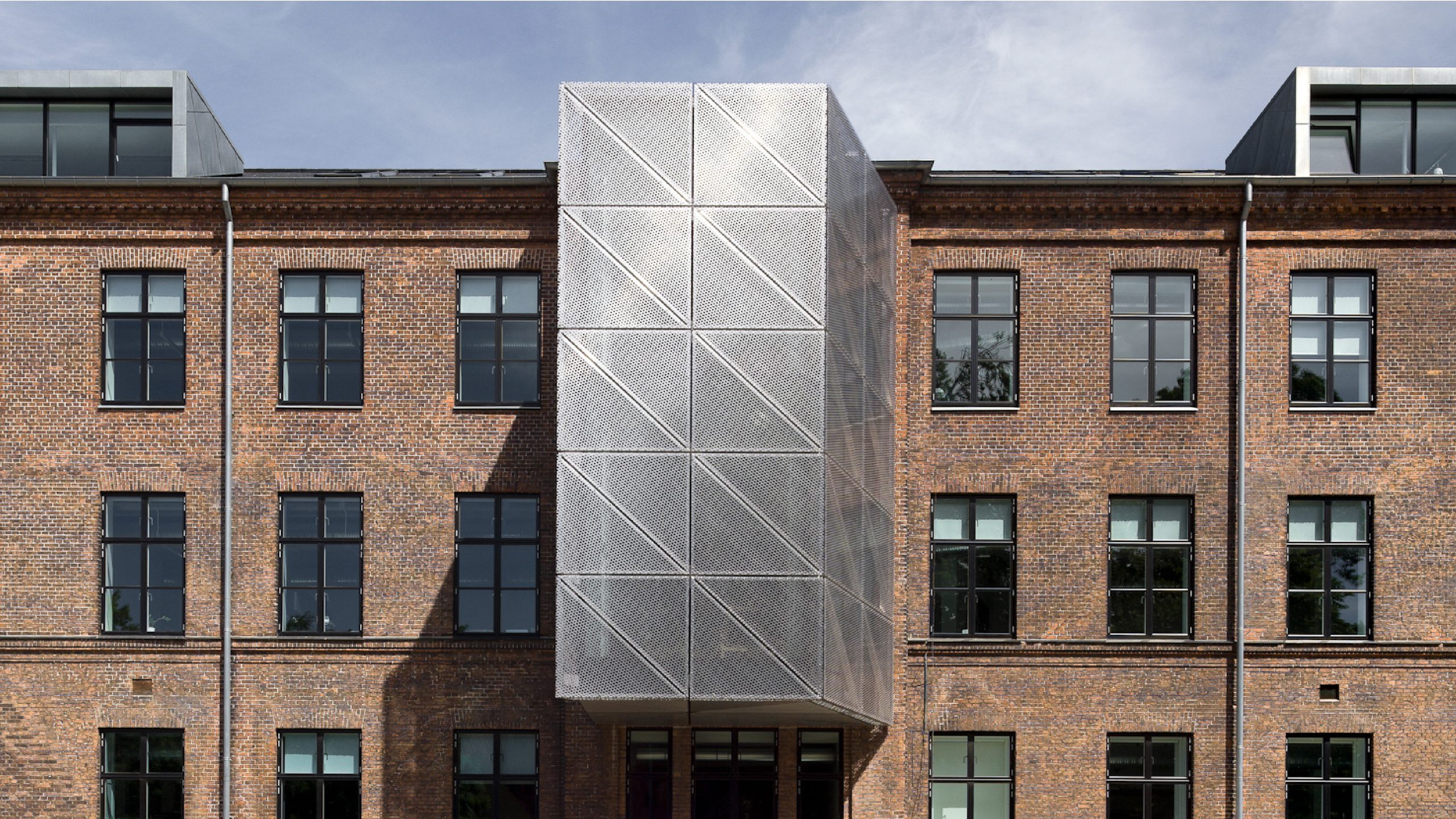 Arrt Building AART | Redefining Architecture™